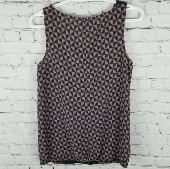 GAP | geometric print sleeveless sheer blouse - Picture 2 of 6